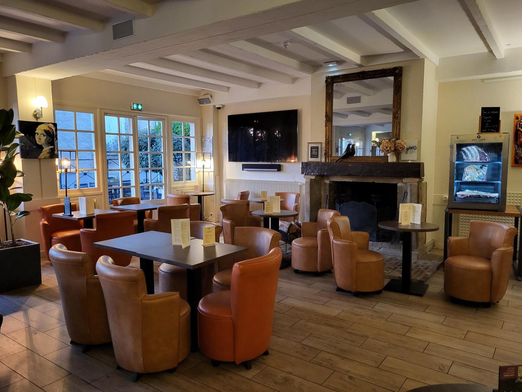 Best Western Blanche de Castille Dourdan Exterior foto