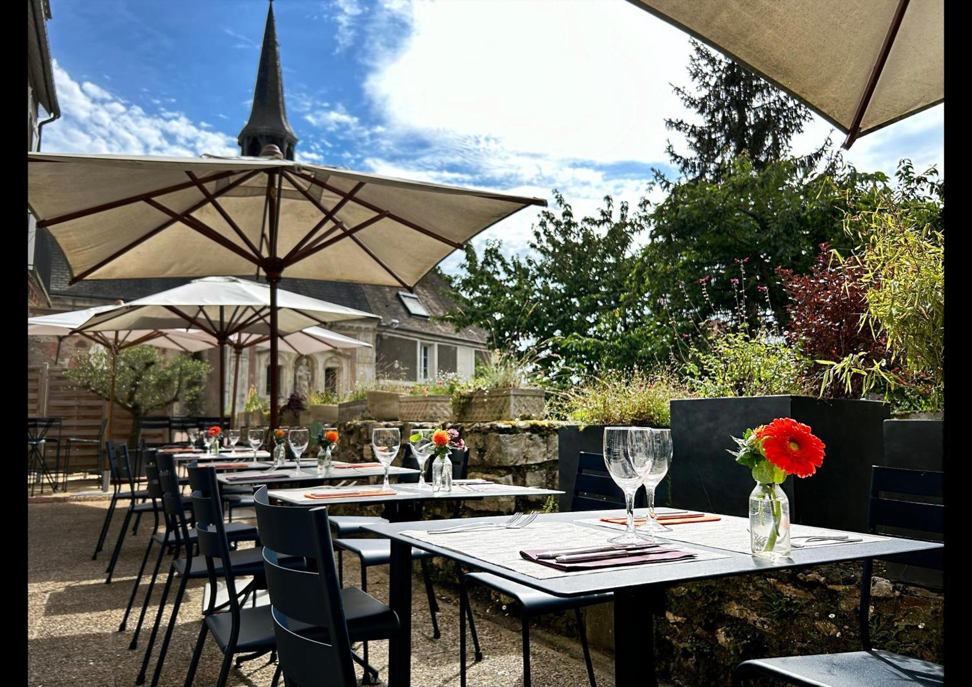 Best Western Blanche de Castille Dourdan Exterior foto