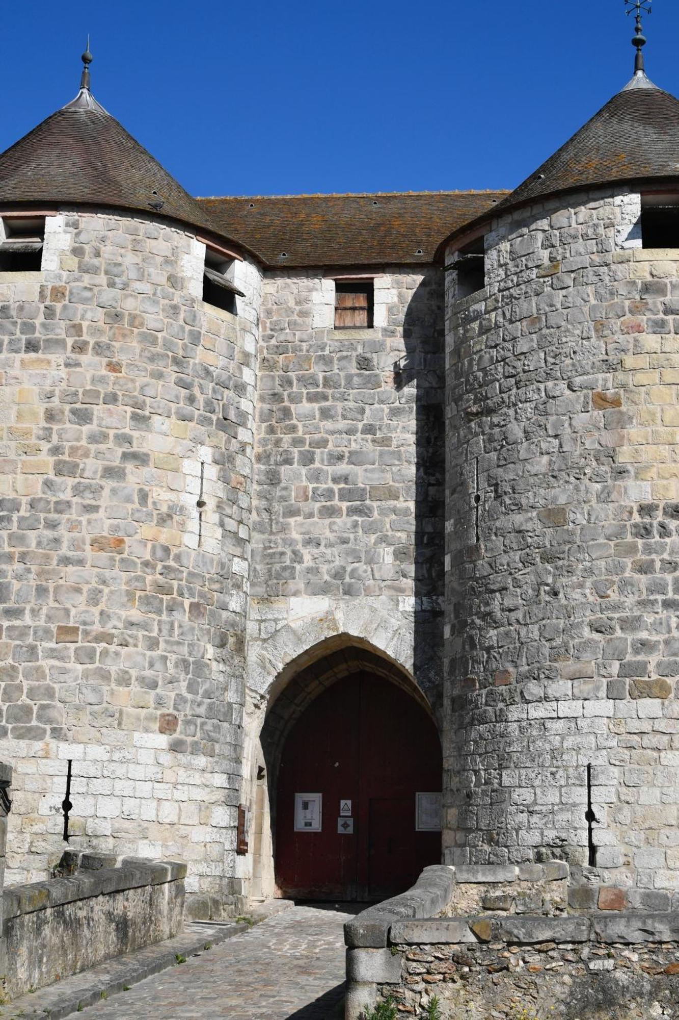 Best Western Blanche de Castille Dourdan Exterior foto