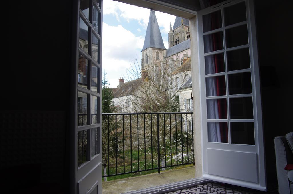 Best Western Blanche de Castille Dourdan Exterior foto