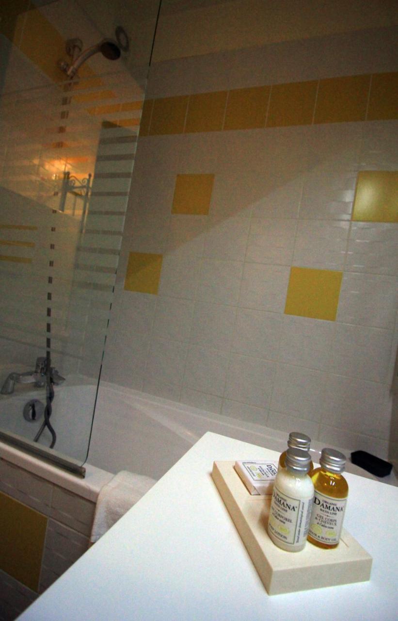 Best Western Blanche de Castille Dourdan Exterior foto