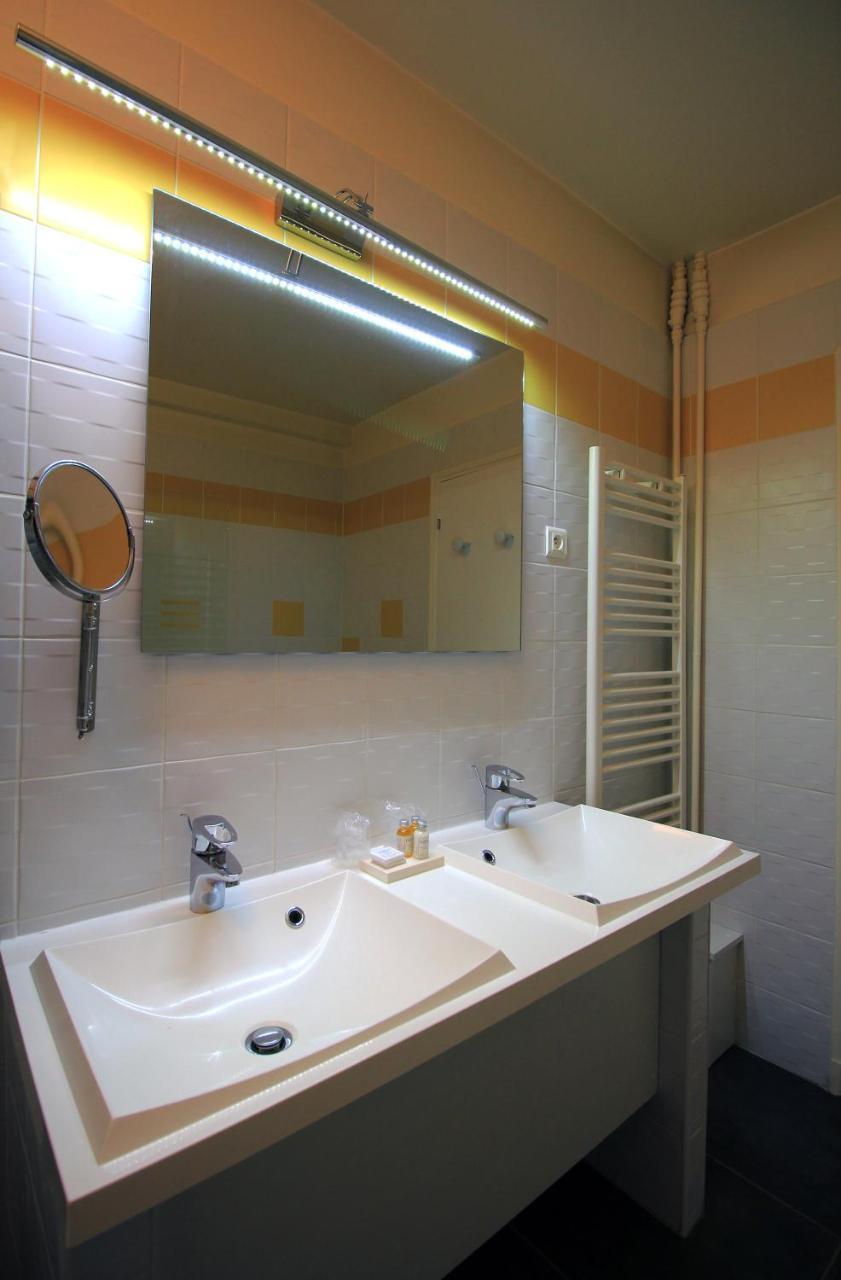 Best Western Blanche de Castille Dourdan Exterior foto